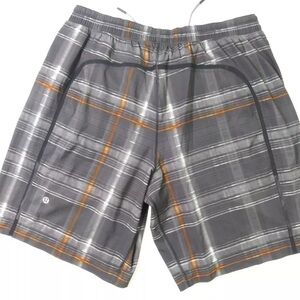 Men’s Sz M Pace Breaker Plaid Shorts 9” Inseam